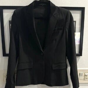 Theory classic black fitted blazer size 4